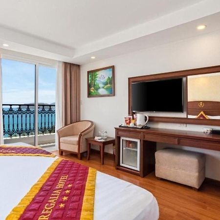 Regalia Nha Trang Hotel Bagian luar foto