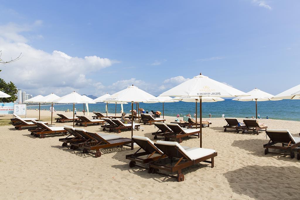 Regalia Nha Trang Hotel Bagian luar foto