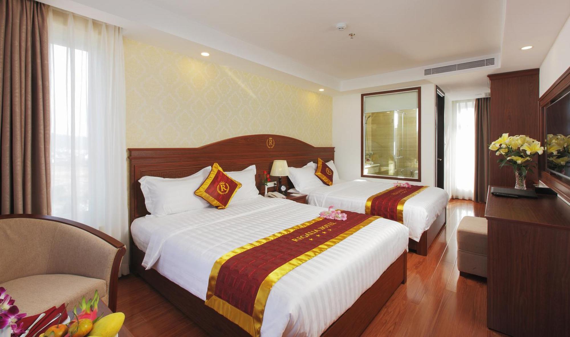 Regalia Nha Trang Hotel Bagian luar foto