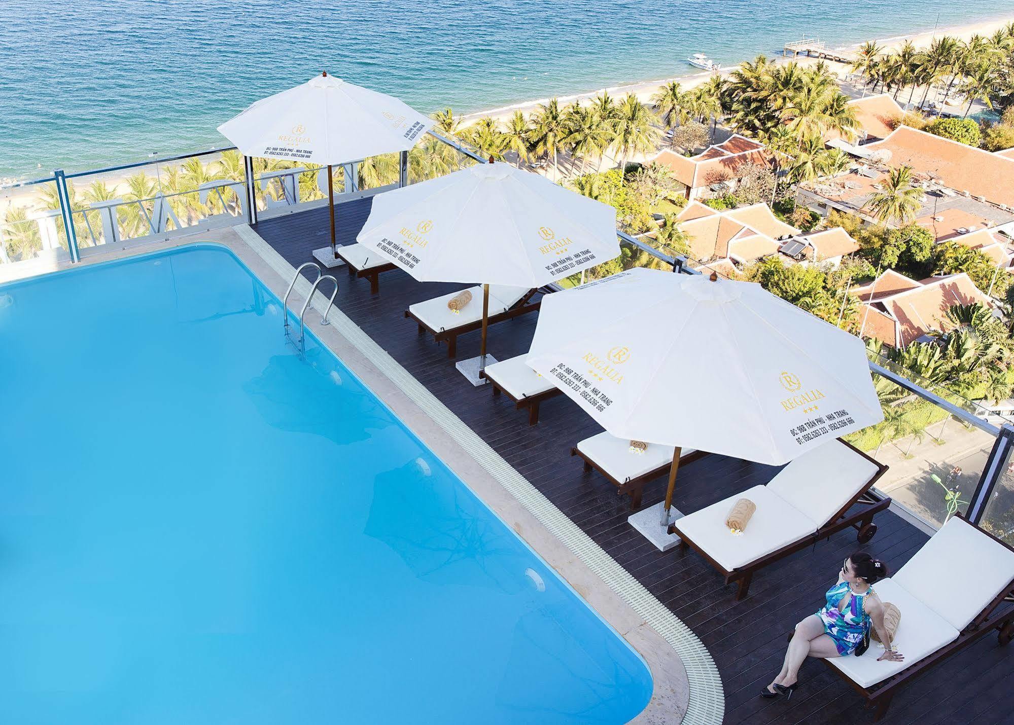 Regalia Nha Trang Hotel Bagian luar foto