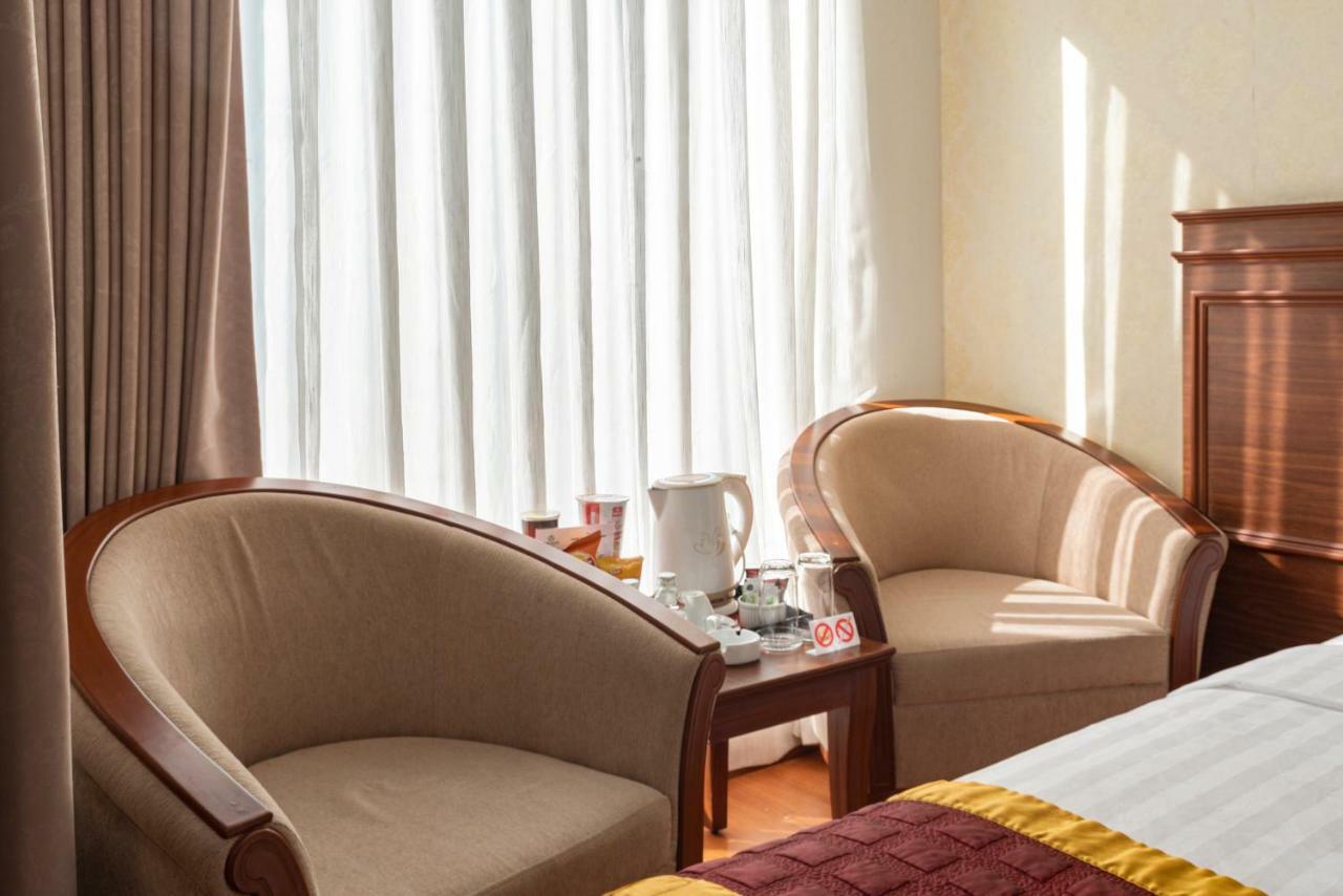 Regalia Nha Trang Hotel Bagian luar foto