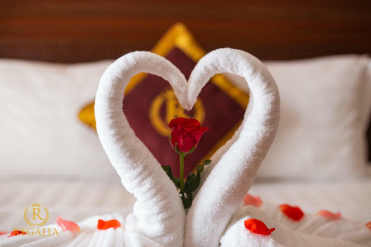 Regalia Nha Trang Hotel Bagian luar foto